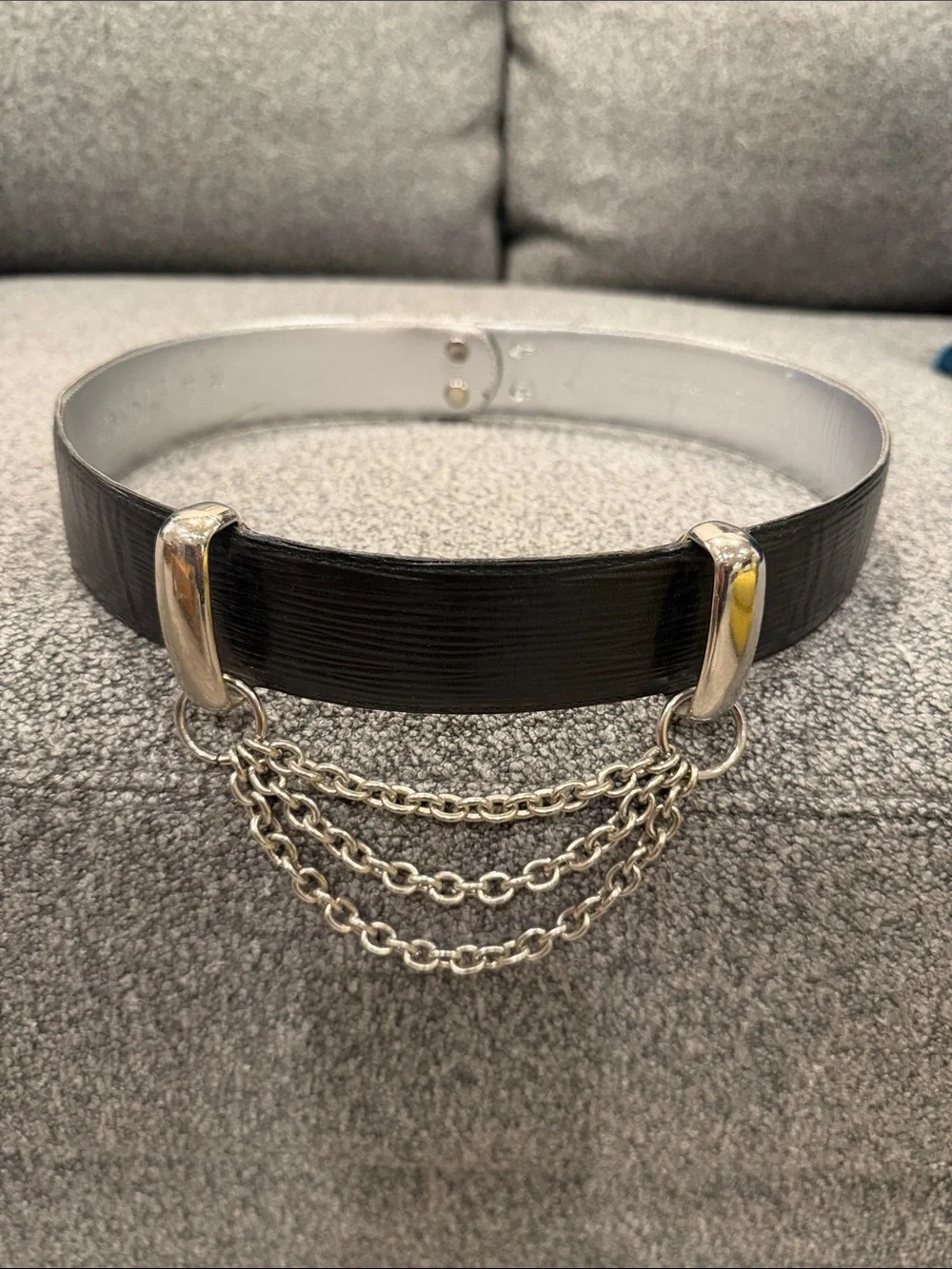 MONDI VINTAGE BLACK WAIST BELT WITH SILVER CHAIN ACCENT